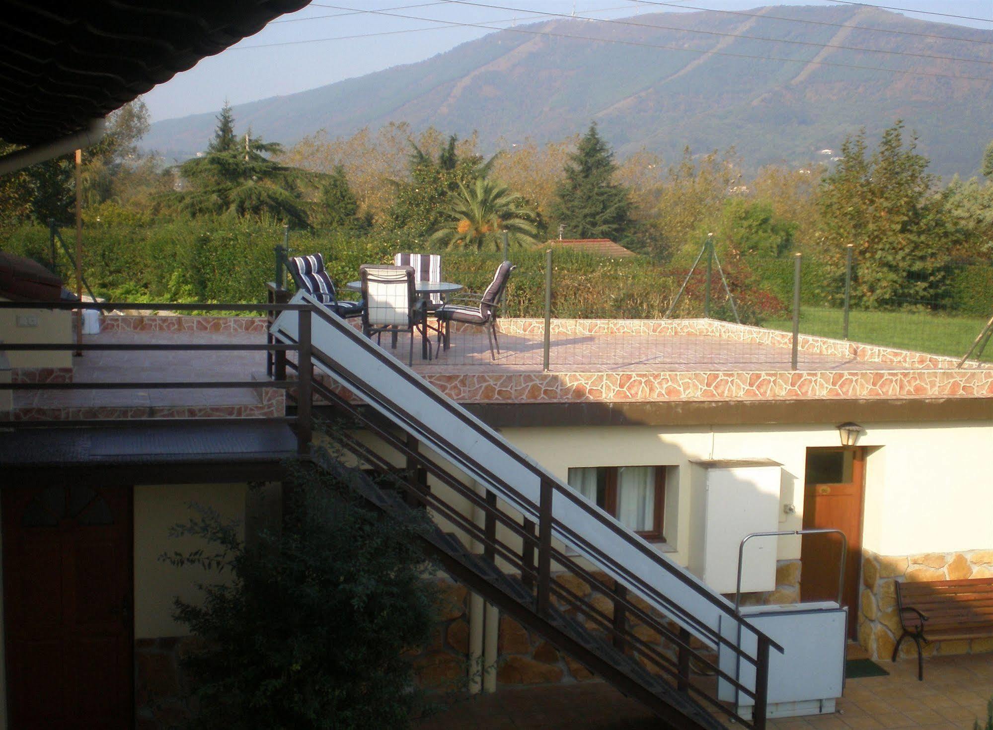 Pension Gure Ametsa Irun Exterior photo